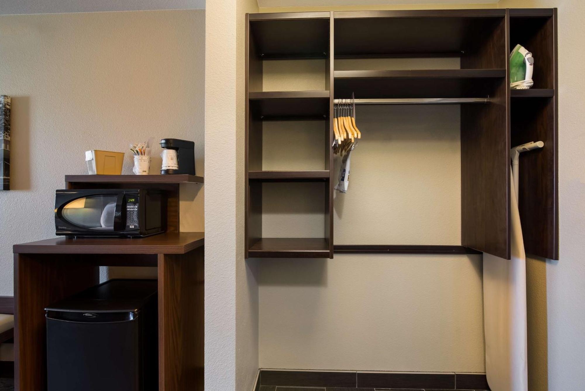 Best Western Roosevelt Place Bismarck Buitenkant foto