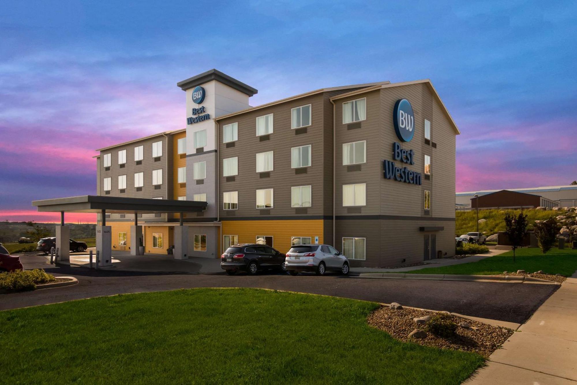 Best Western Roosevelt Place Bismarck Buitenkant foto